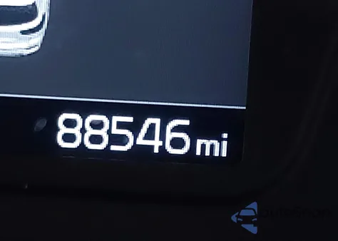 2019 Kia Sorento 2.4L L/2.4L Lx z USA, uszkodzony, nr VIN 5XYPG4A39K6357240